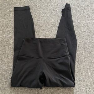 BRAND NEW LULU ALIGNS